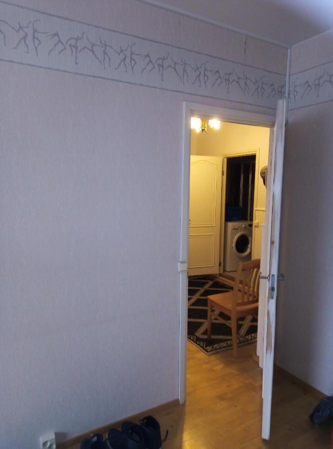 Huone Apartment Turku Bagian luar foto